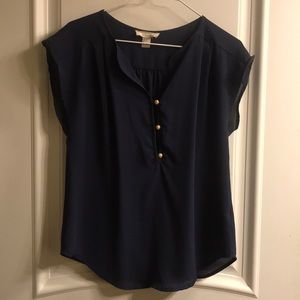 Button blouse